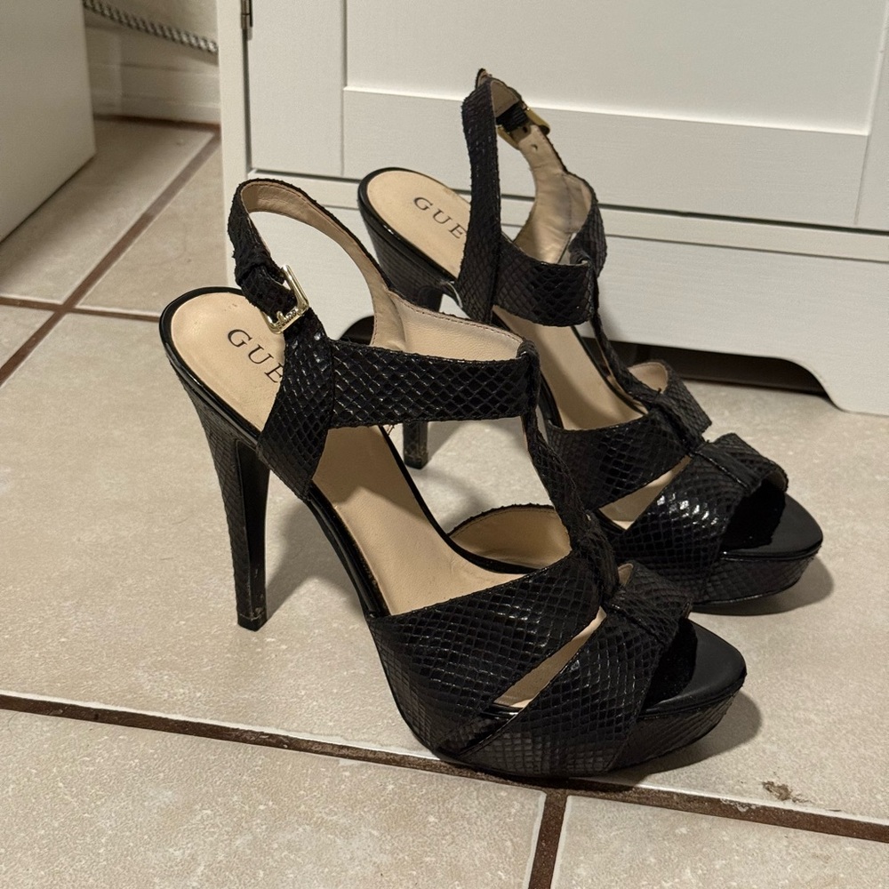 Guess Black Heels with Stiletto and Ankle Strap